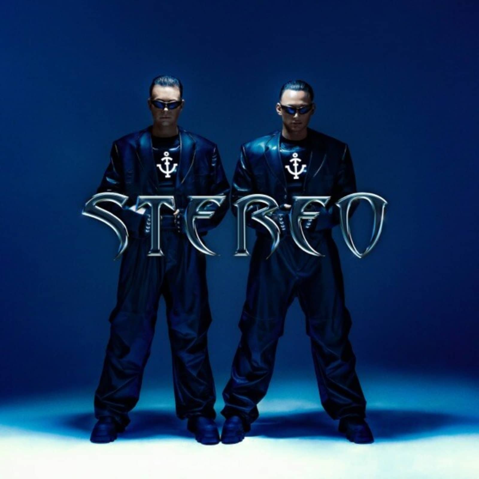 TwoColors feat. Roe Byrne — Stereo