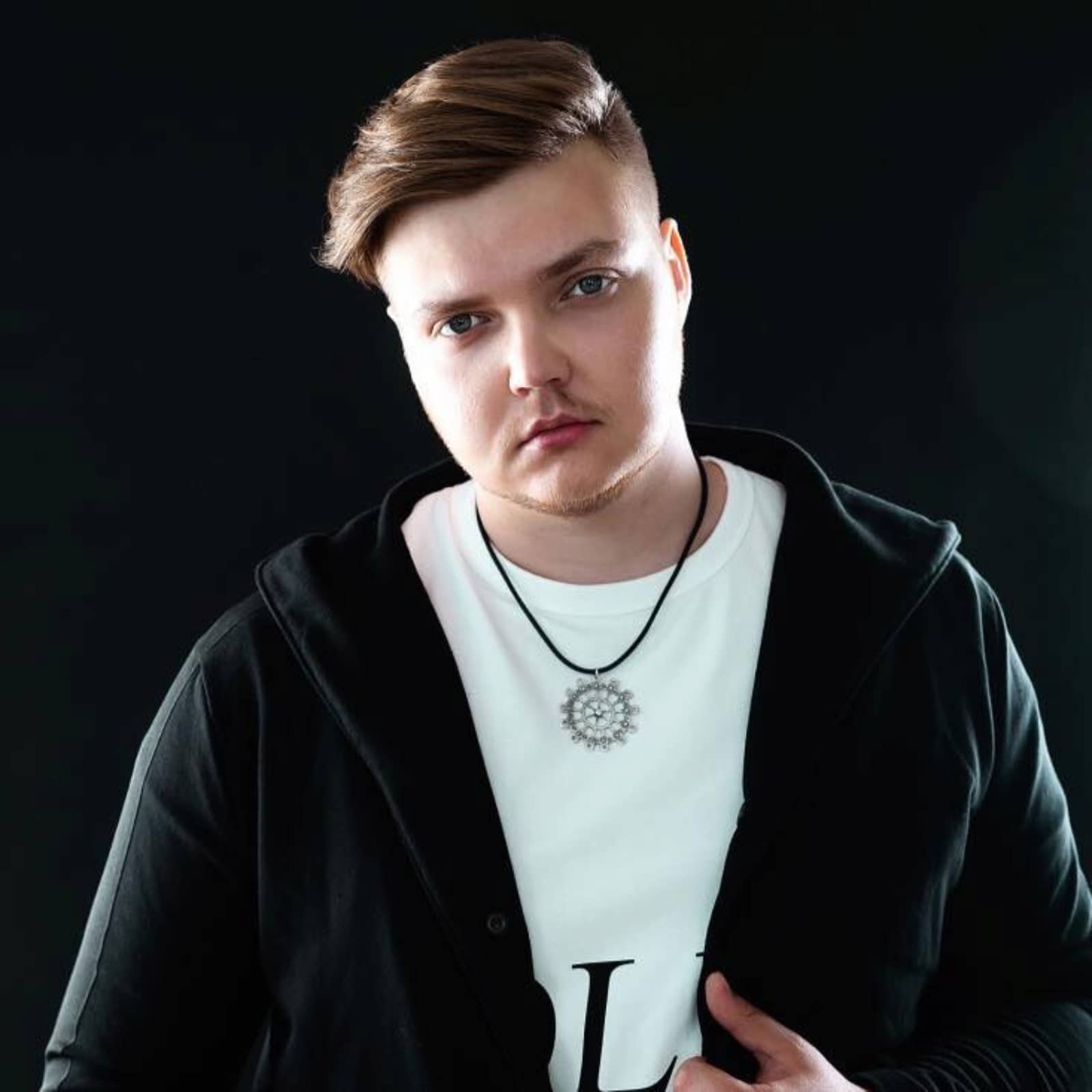 REZarin — Your Name (Nocturnal Resident Remix)
