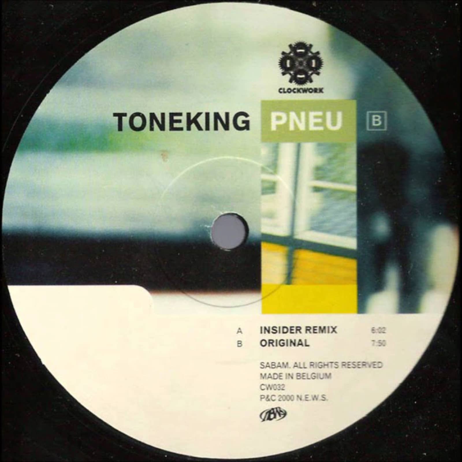 Tone King — Pneu