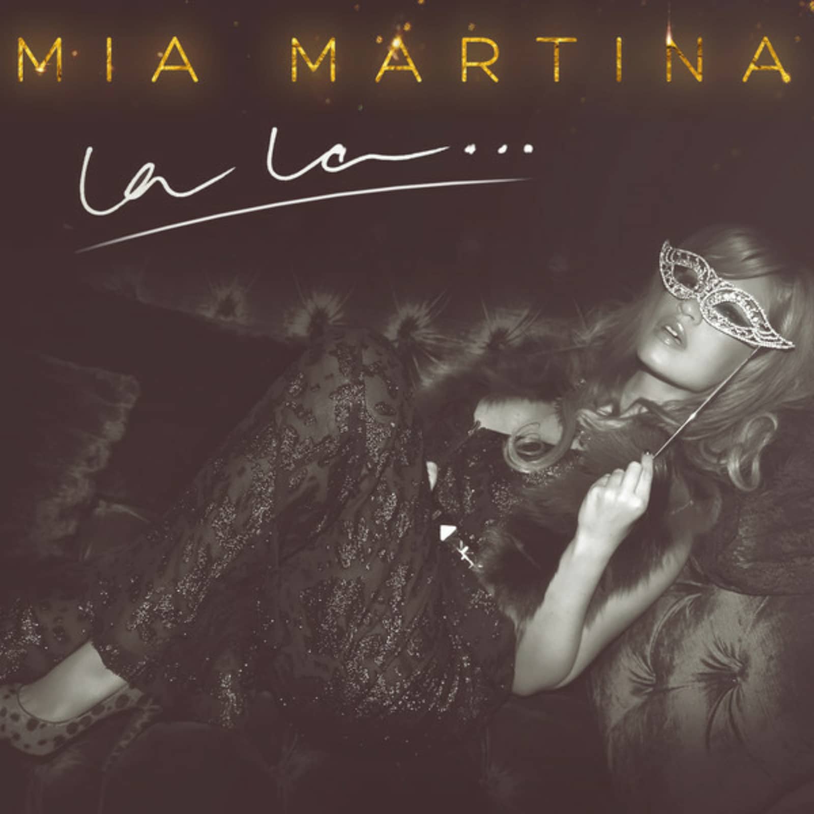 Mia Martina feat. DEV — Danse