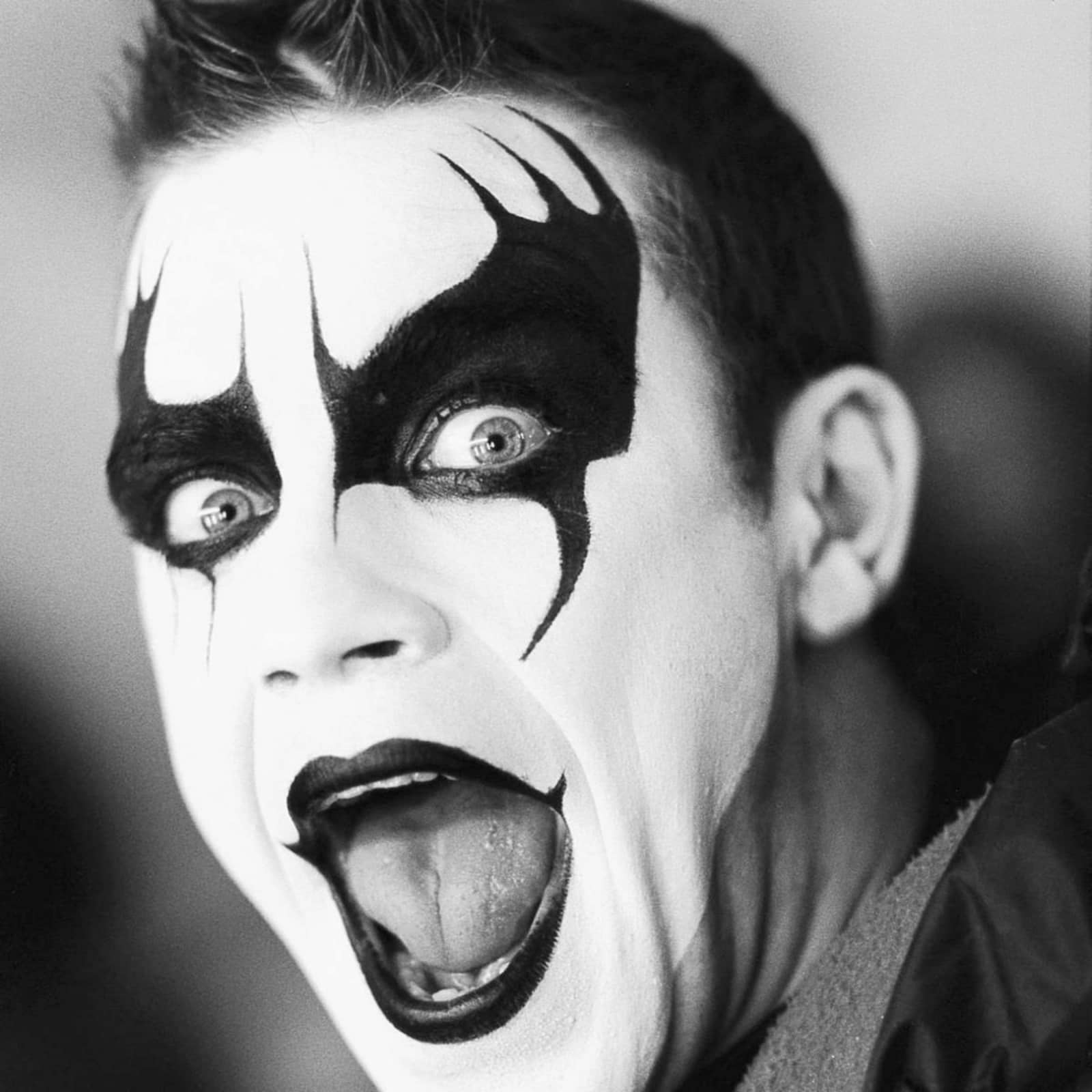 Robbie Williams — Let Me Entertain You