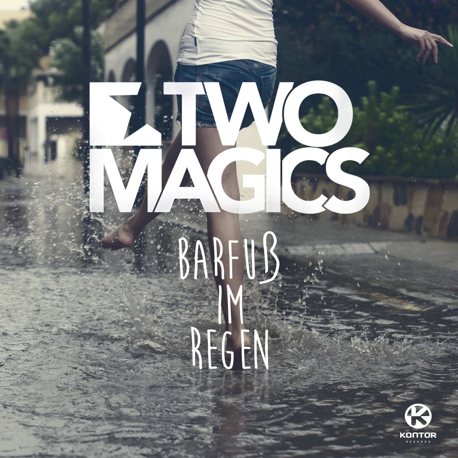 Two Magics — Barfuß Im Regen