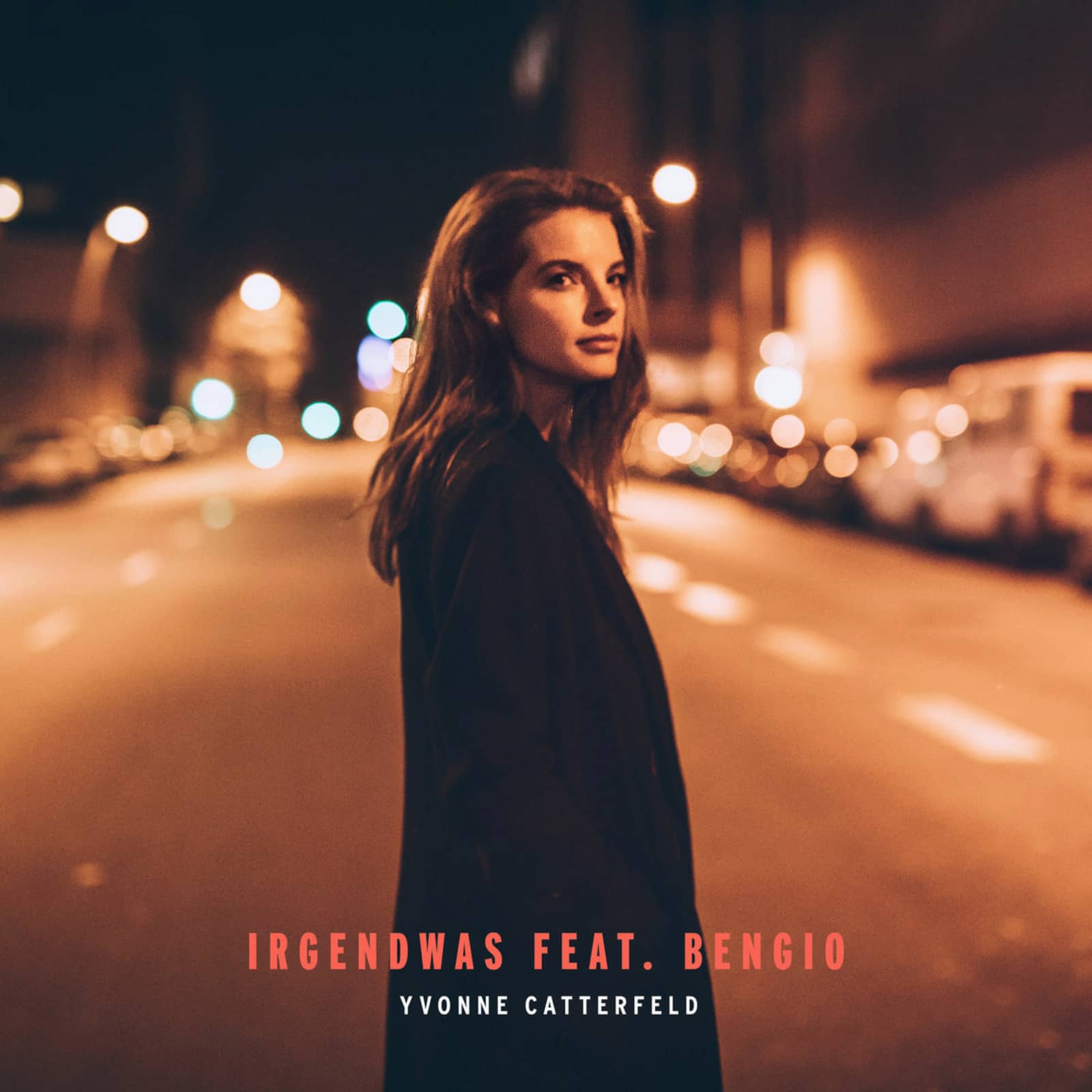 Yvonne Catterfeld feat. Bengio — Irgendwas